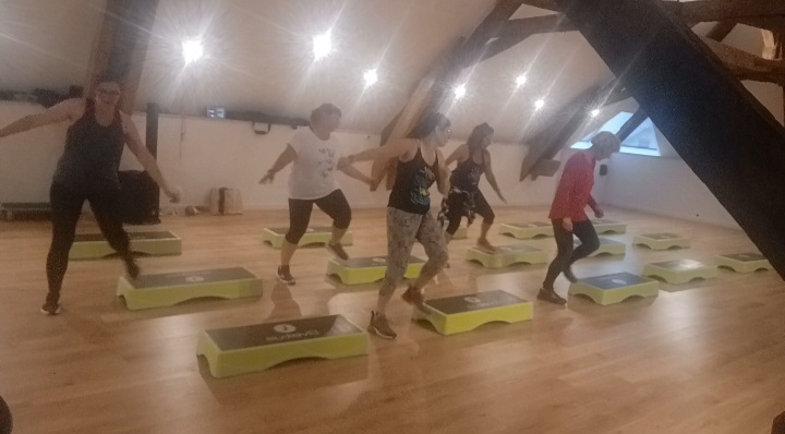 Zumba,Step,D&G,fit,Poisy,dg-fit,association,sport,sportive,accueil
